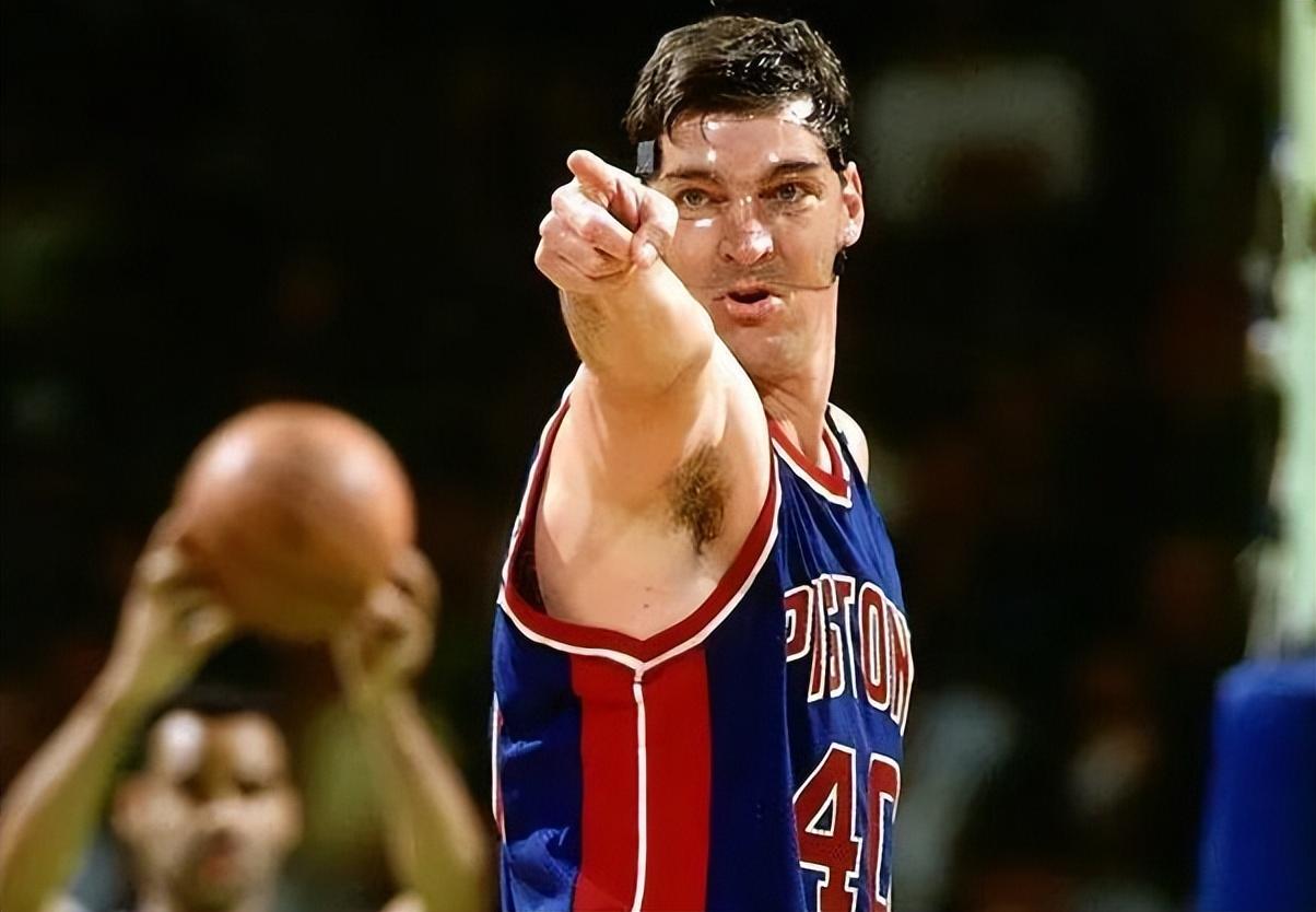 包含右指点香港,球星的突破让对手防不胜防!的词条