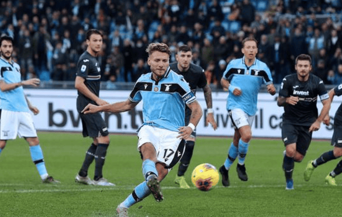 不来梅队客场大胜,德甲中游球队崭露头角