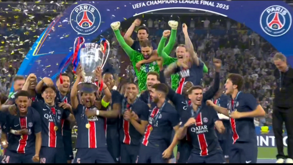 巴黎圣日耳曼全队入选法国国家队