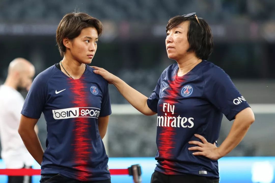 西亚卡姆新星战术调整表现惊艳,巴黎圣日耳曼未来可期!