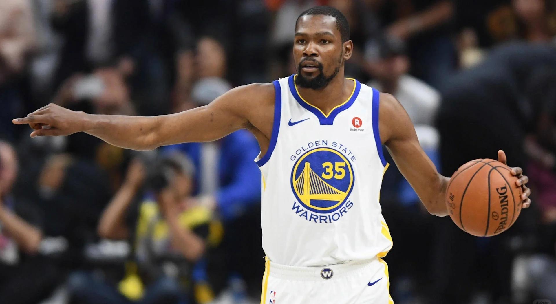 杜兰特迎来二十赛季出色发挥,G2观众热烈欢呼!